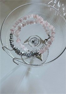 Колье из розового кварца с гематитом 2249