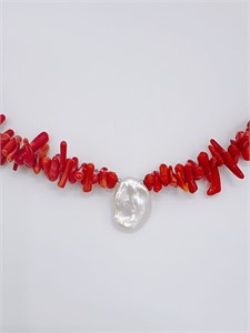 Колье из коралла с жемчужиной 2290