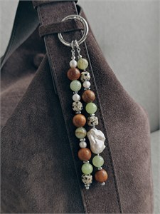 Обвес на сумку из микса камней 2379