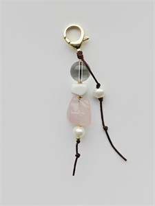 Обвес на сумку с розовым кварцем 2383