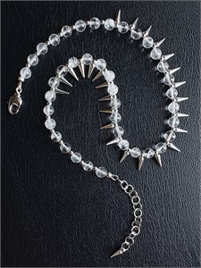 Чокер из горного хрусталя с шипами 2393