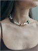 Колье из перламутра с керамическими ракушками 2402